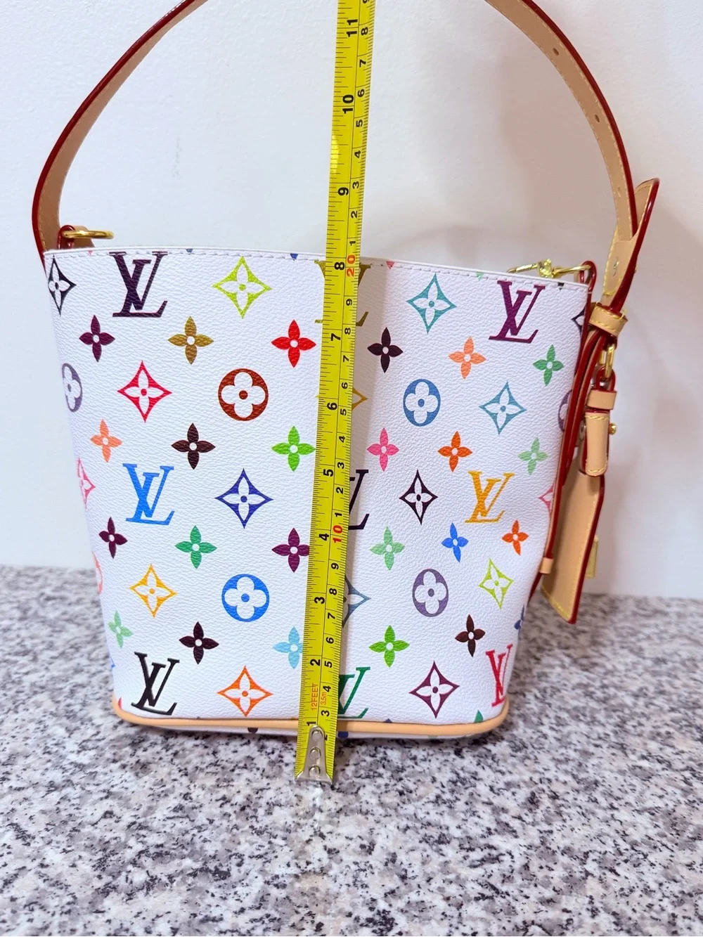 LV monogram bucket crossbody bag - Picture 9 of 11